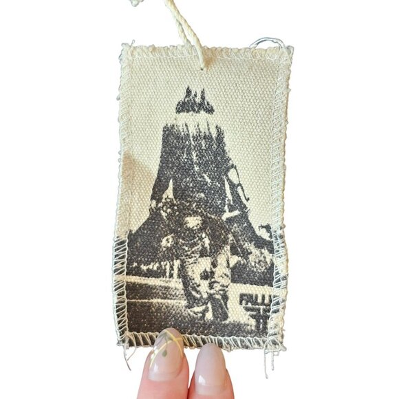 Fallen NWOT Jamie Thomas Straight Leg Black Denim Jeans Sz 26 - Picture 6 of 13